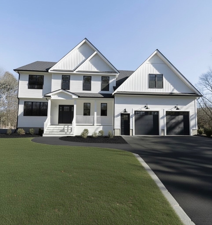 For Sale $949,900 • Co-Listing Agent