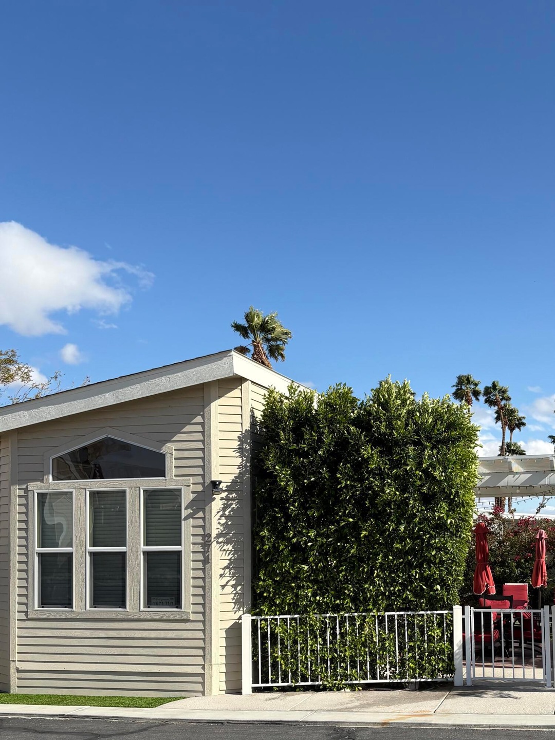 74711 Dillon Rd unit 271, Desert Hot Springs, CA 92241 - photo 1