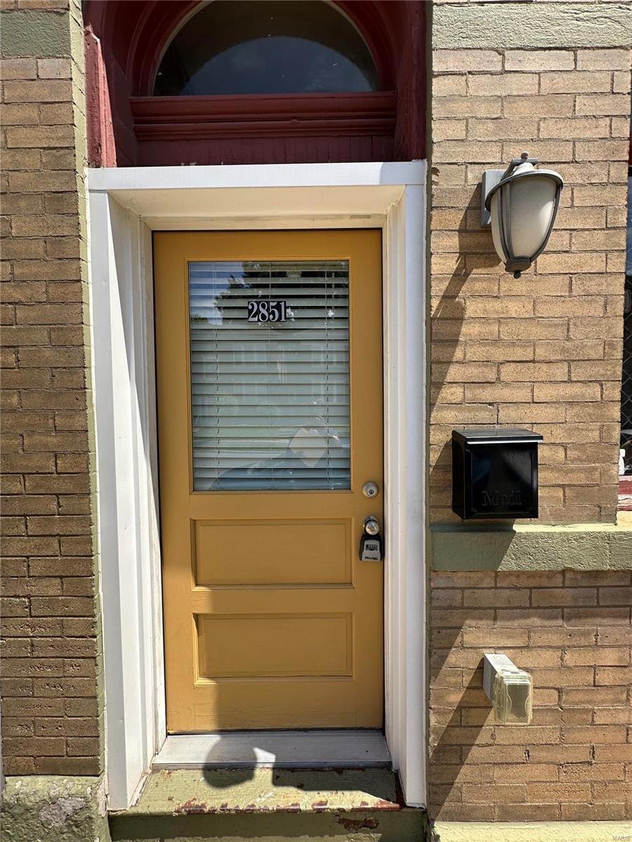 For Rent $1,275/month • Co-Listing Agent