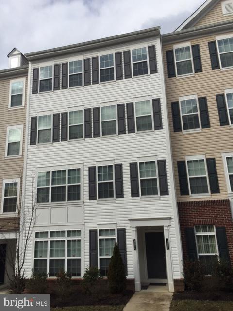 17012 Beveridge Dr, Dumfries, VA 22026 - photo 1