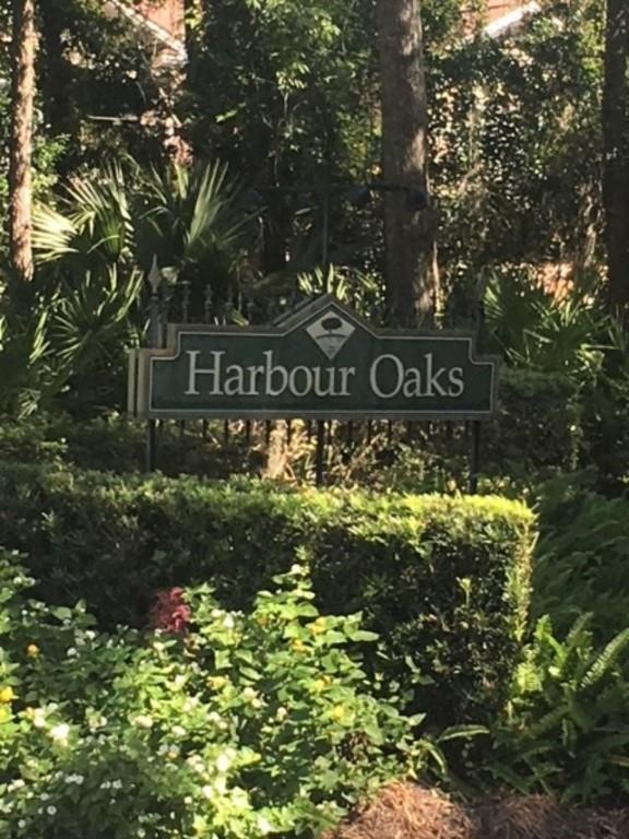 213 Harbour Oaks Dr, Saint Simons Island, GA 31522 - photo 1