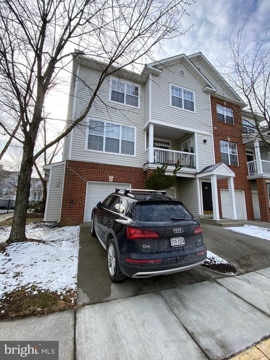 13057 Marcey Creek Rd unit 13057, Herndon, VA 20171 - photo 1