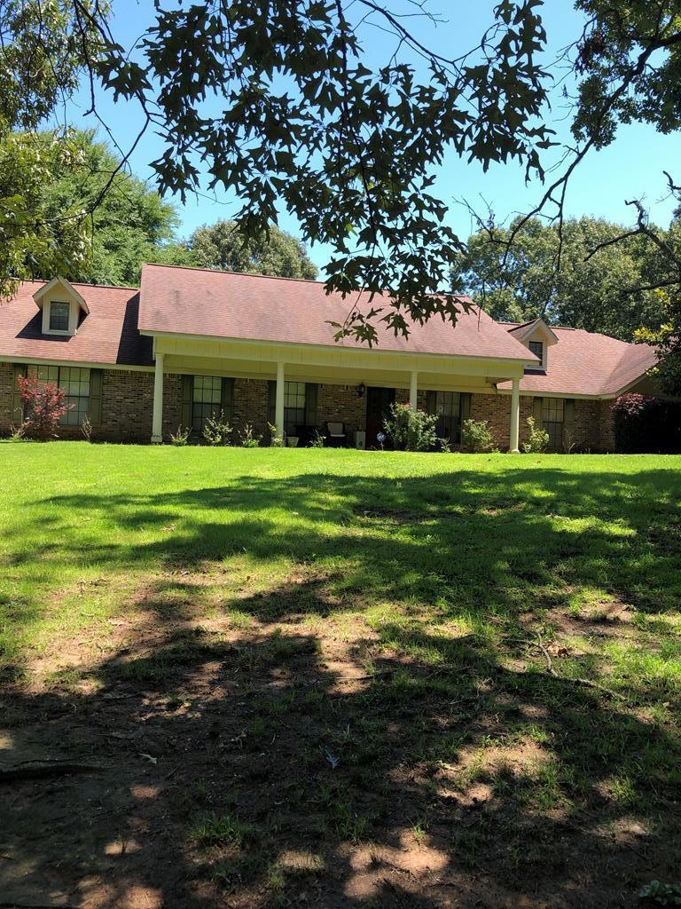 201 Rachelle Dr, Oxford, MS 38655 - photo 1