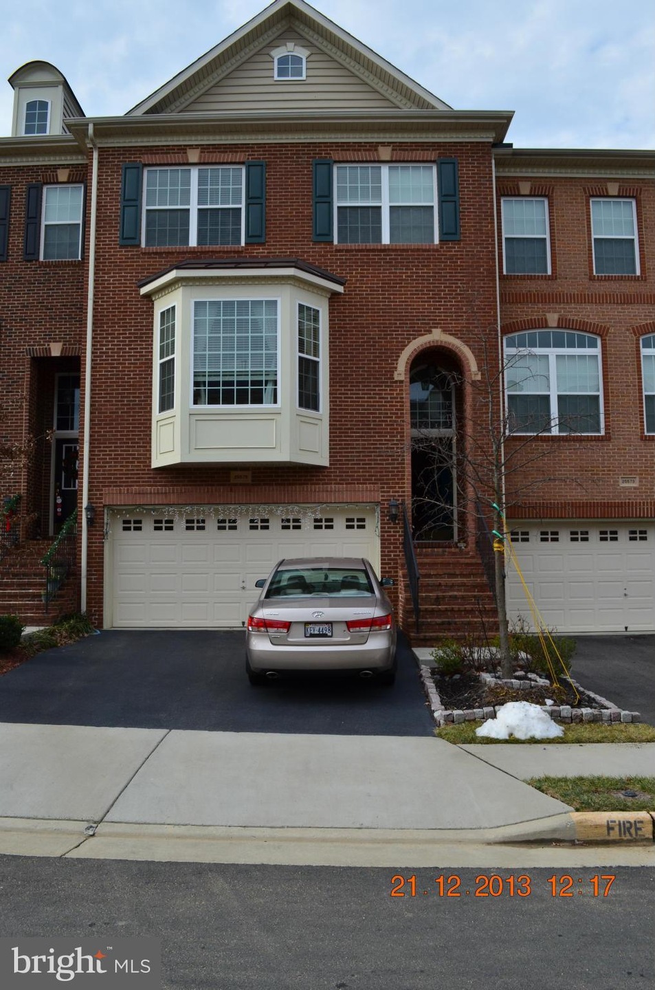 25575 Soft Mist Terrace, Aldie, VA 20105 - photo 1