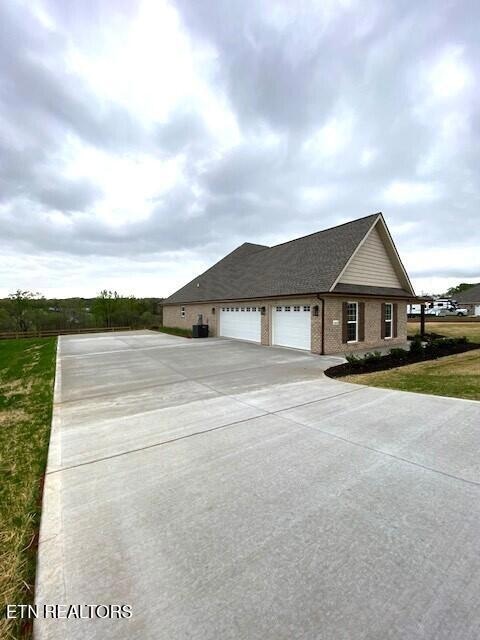 Sold $644,900 • Co-Listing Agent