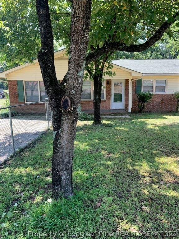 7607 Decatur Dr, Fayetteville, NC 28303 - photo 1