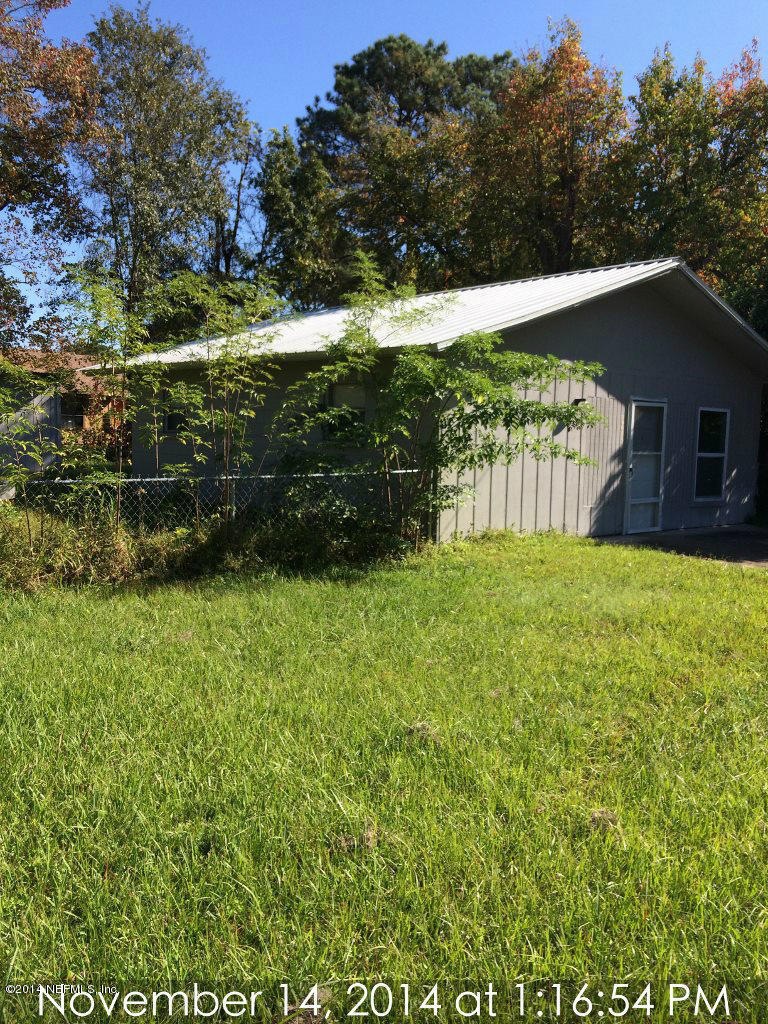 10631 Pinholster Rd, Jacksonville, FL 32218 - photo 1