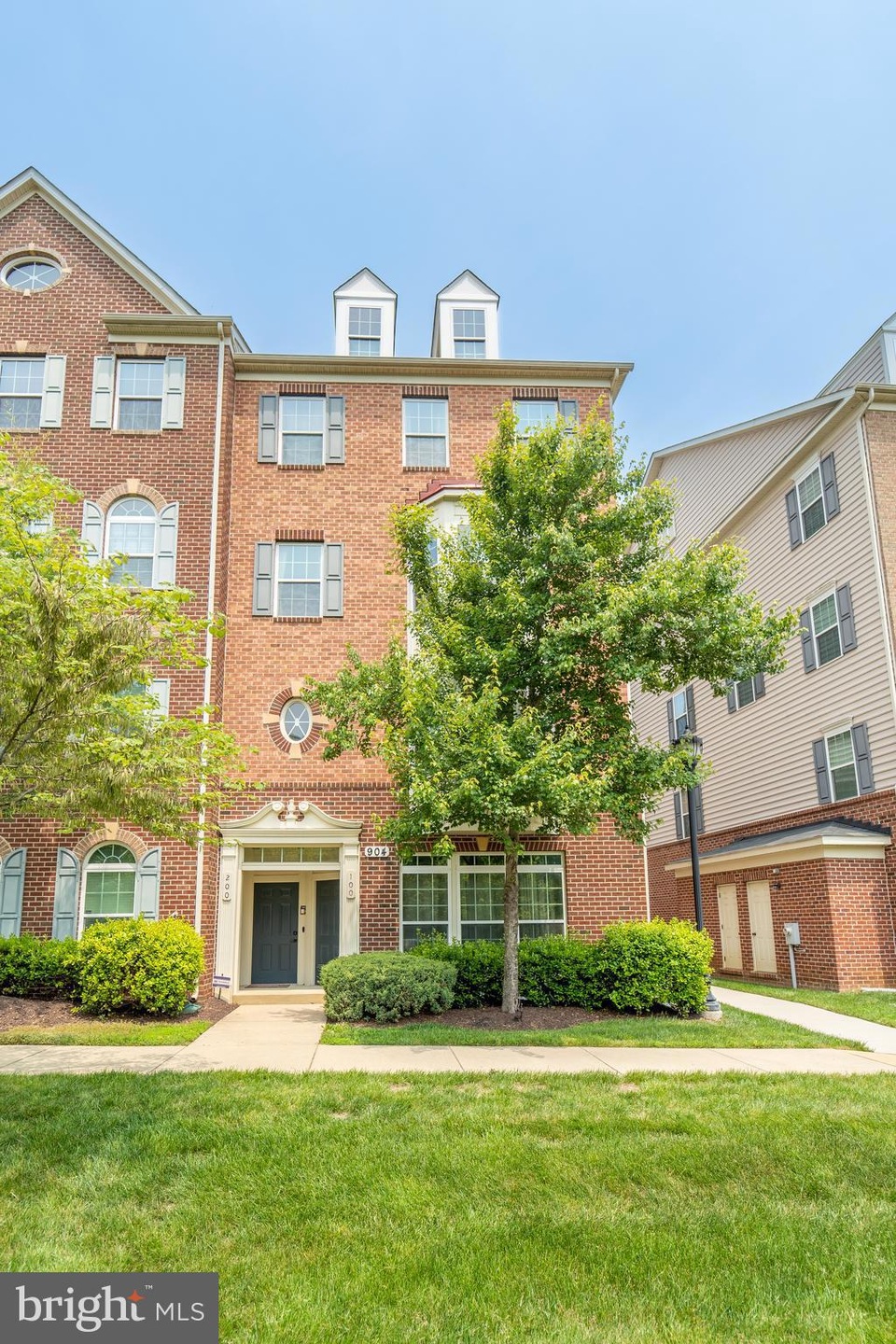 904 Hall Station Dr unit 200, Bowie, MD 20721 - photo 1