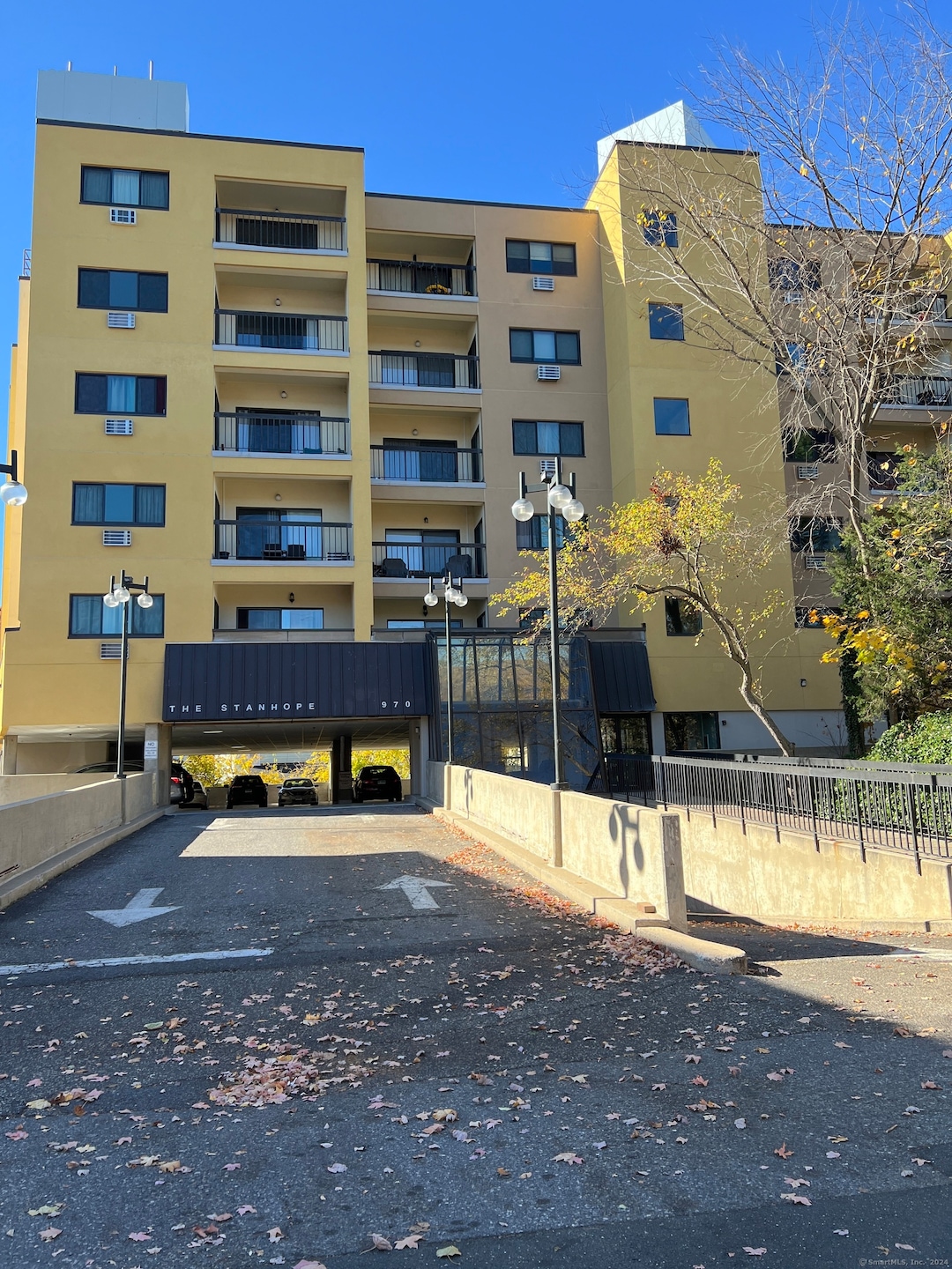 970 Hope St unit 5H, Stamford, CT 06907 - photo 1