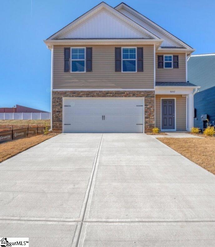 6042 Willutuck Dr, Boiling Springs, SC 29316 - photo 1