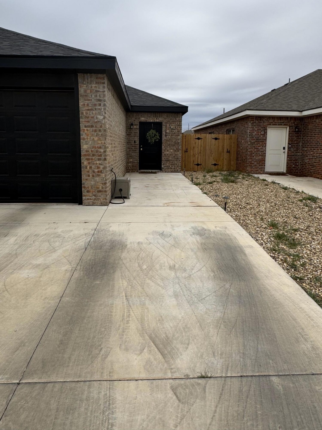 5709 Kemper Unit B