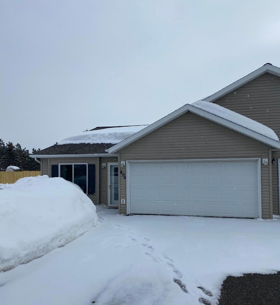 604 8th St W, Park Rapids, MN 56470 - photo 1