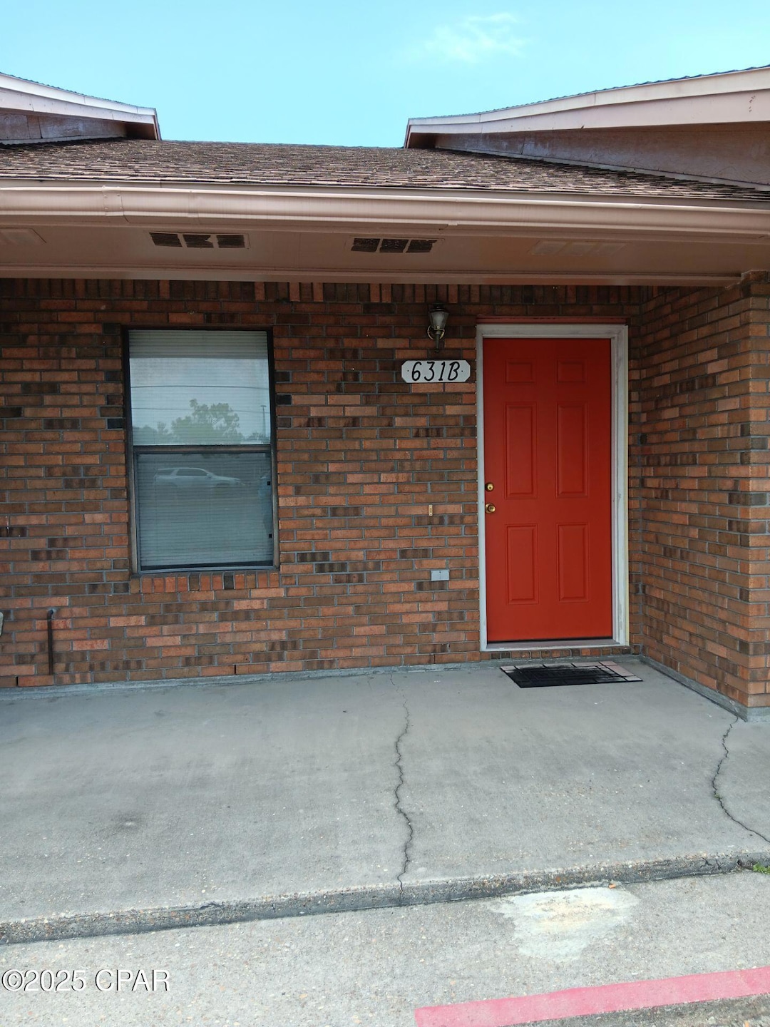 For Rent $1,250/month