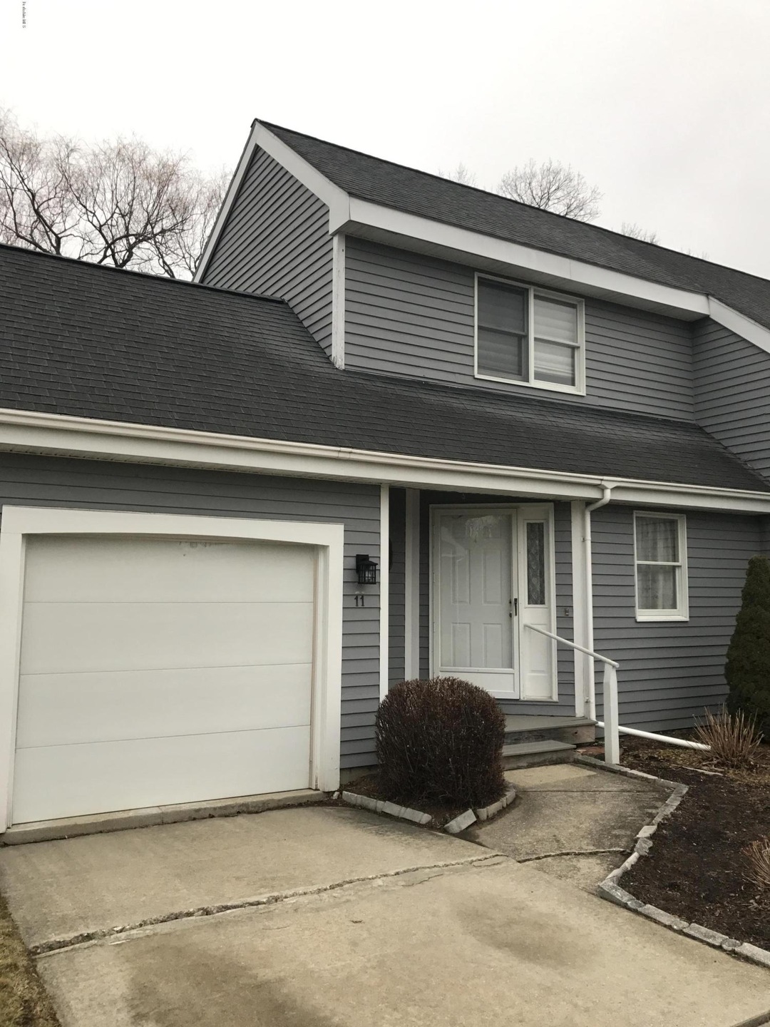 11 Walden Ln, Pittsfield, MA 01201 - photo 1