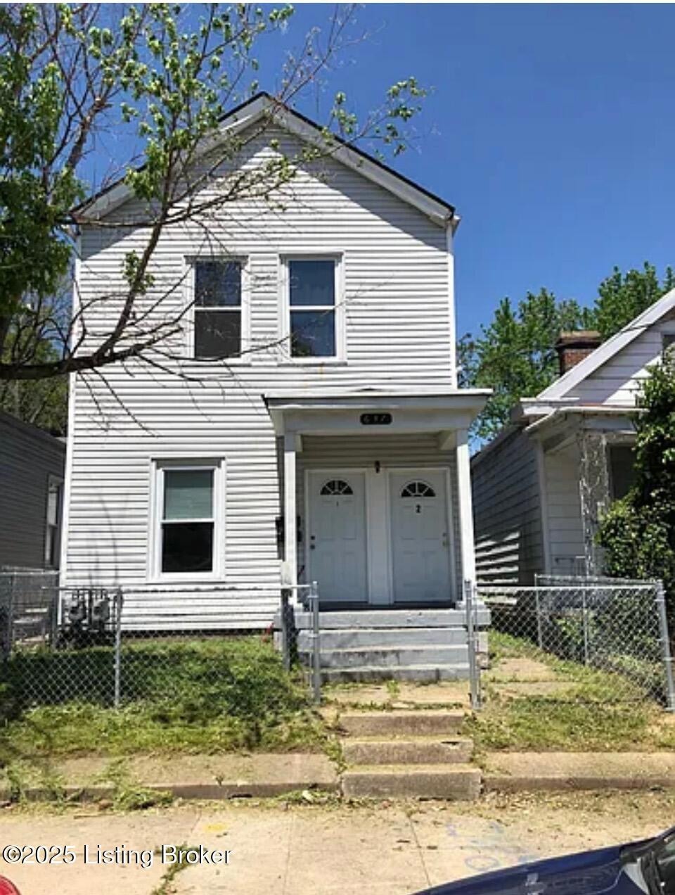 For Sale $259,900 • Co-Listing Agent