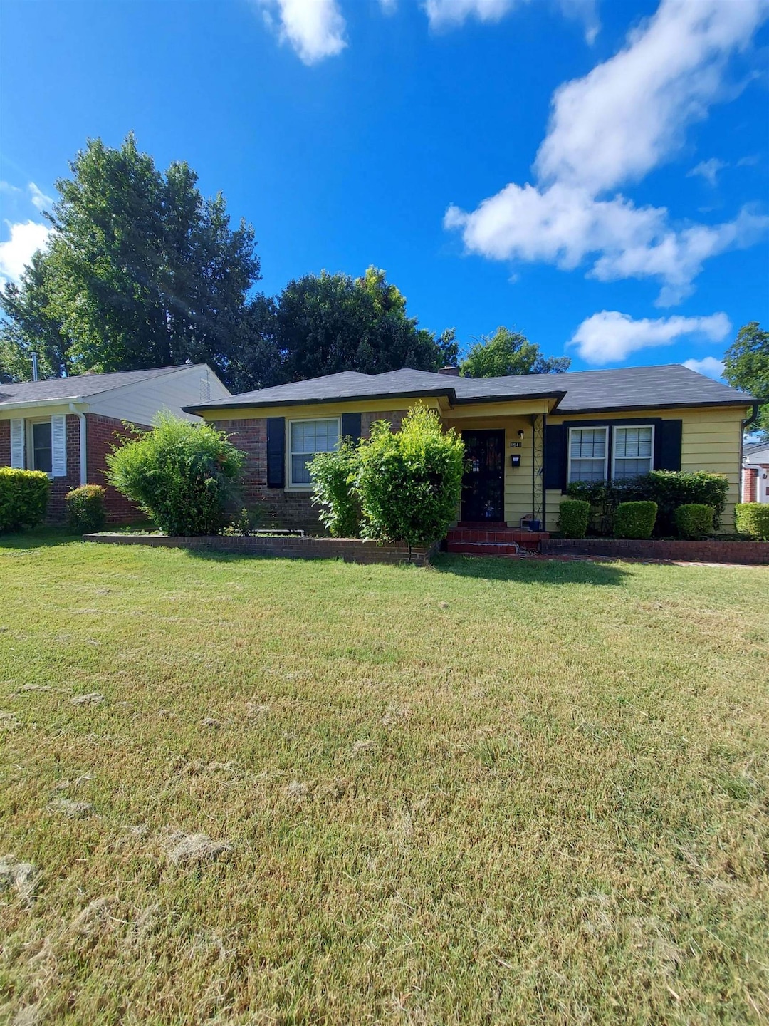 Sold $60,000 • Co-Listing Agent