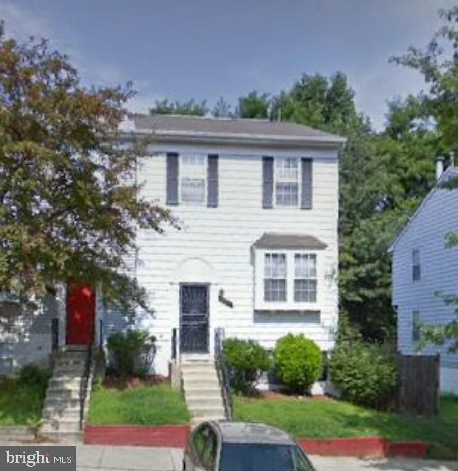 917 Newington Ct, Capitol Heights, MD 20743 - photo 1