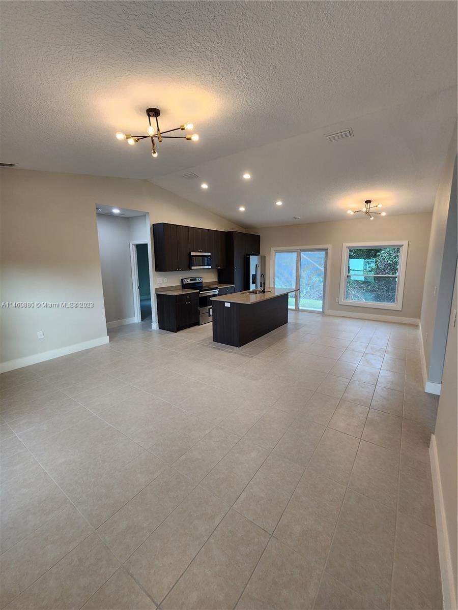 2457 Pecos Ln, Poinciana, FL 34759 - photo 1