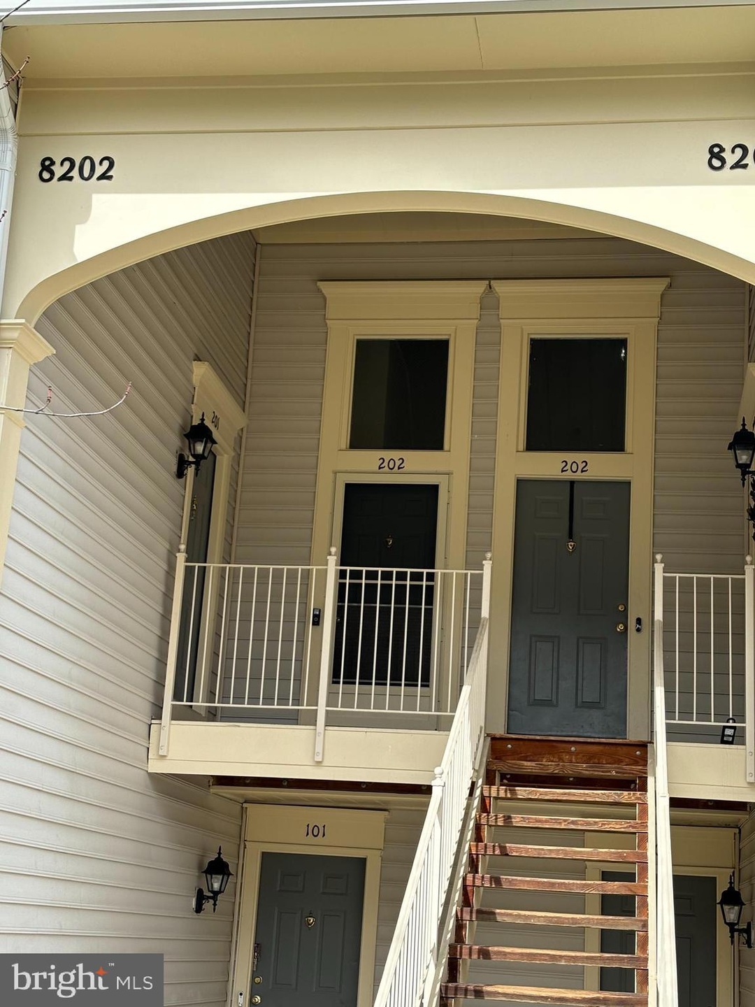 8202C Crossbrook Ct unit 8202C, Lorton, VA 22079 - photo 1