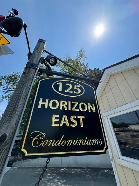 Horizon East unit 310, Watertown, MA 02472 - photo 1