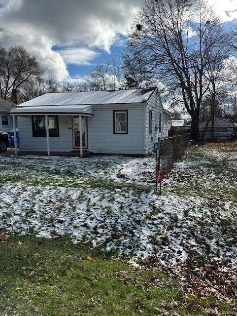 1336 E Decamp