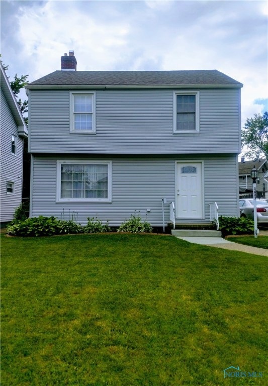 New vinyl siding and roof!