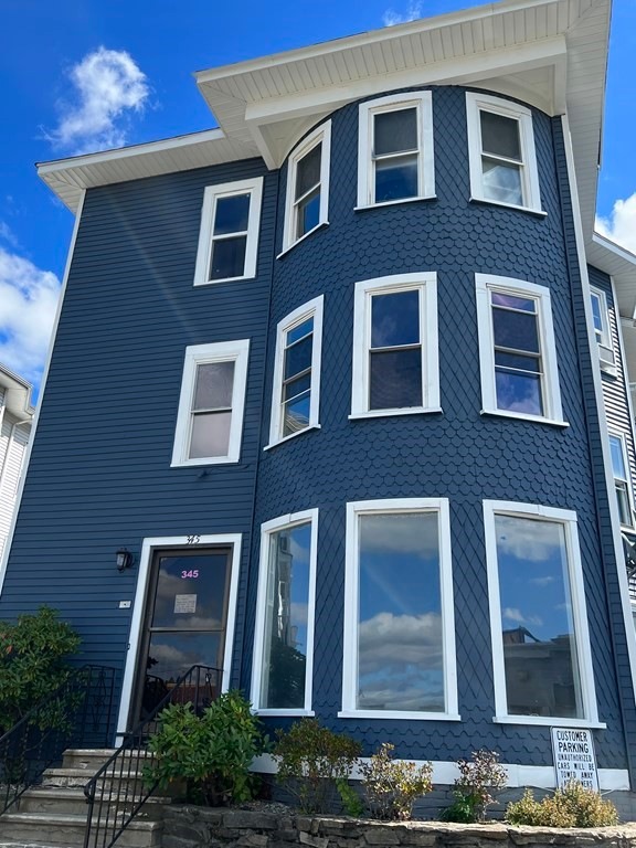 345 Park Ave unit 2R, Worcester, MA 01610 - photo 1