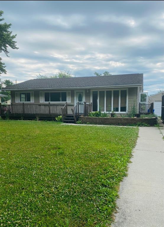 1709 10th St NW, Cedar Rapids, IA 52405 - photo 1