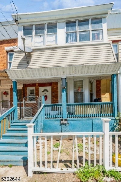 93 11th Ave W, Newark, NJ 07107 - photo 1