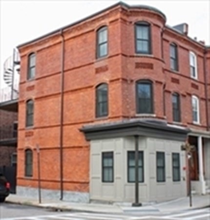123 N St unit 1, Boston, MA 02127 - photo 1