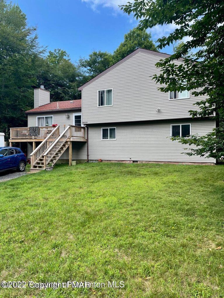 9677 Stony Hollow Dr, Tobyhanna, PA 18466 - photo 1