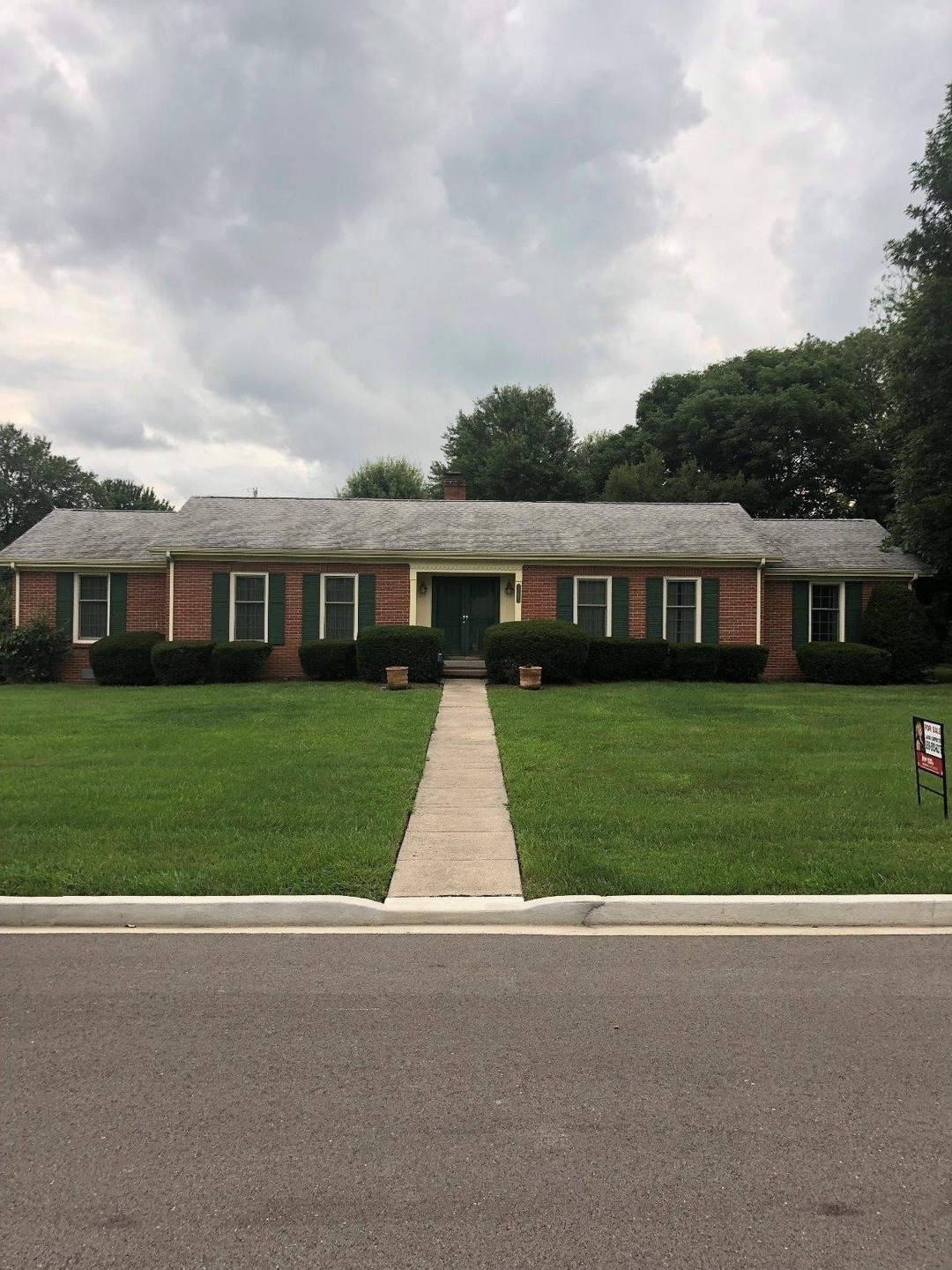 104 Hughes Ave, Berea, KY 40403 - photo 1