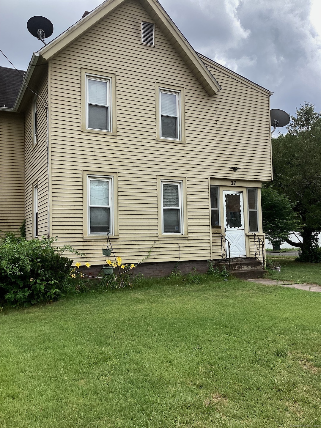 unlisted-address, East Hartford, CT 06108 - photo 1