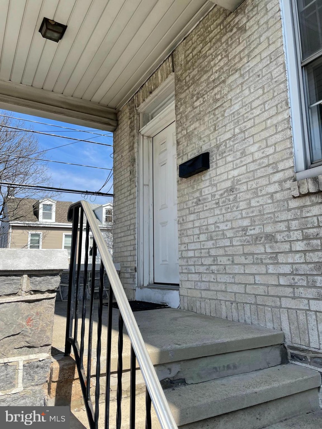 101 S 5th Ave, West Reading, PA 19611 - photo 1