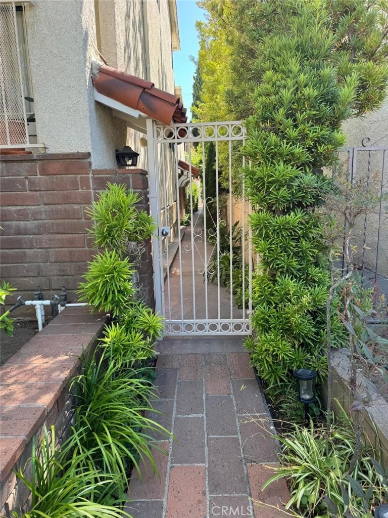 908 21st St, Santa Monica, CA 90403 - photo 1