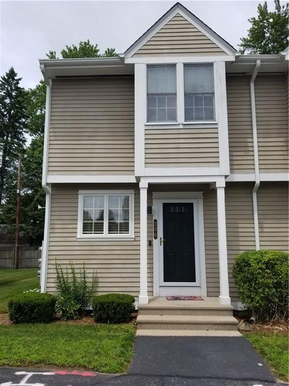 735 Willett Ave unit 206, Riverside, RI 02915 - photo 1