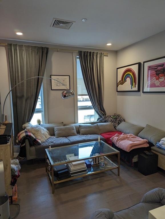 3193 Washington St unit 210, Boston, MA 02130 - photo 1