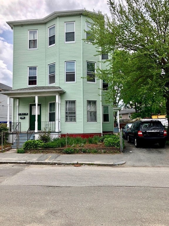 32 Douglas St unit 2, Worcester, MA 01603 - photo 1