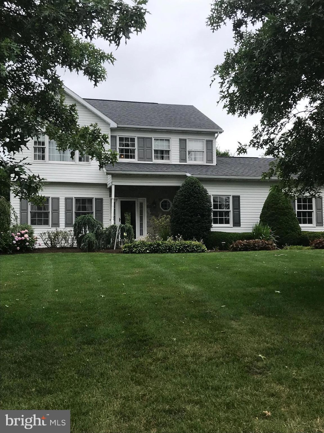 115 Fairfield Dr, Barto, PA 19504 - photo 1