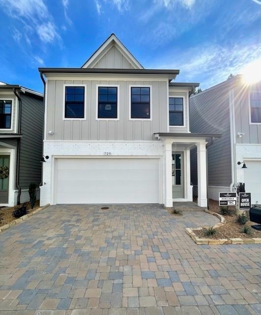 View of front of house featuring a garage