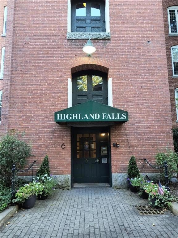 2 School St unit 406, Lincoln, RI 02865 - photo 1