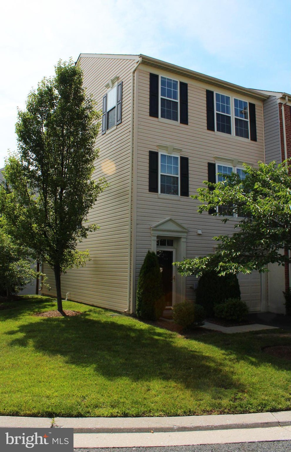 9747 Harvester Cir, Perry Hall, MD 21128 - photo 1