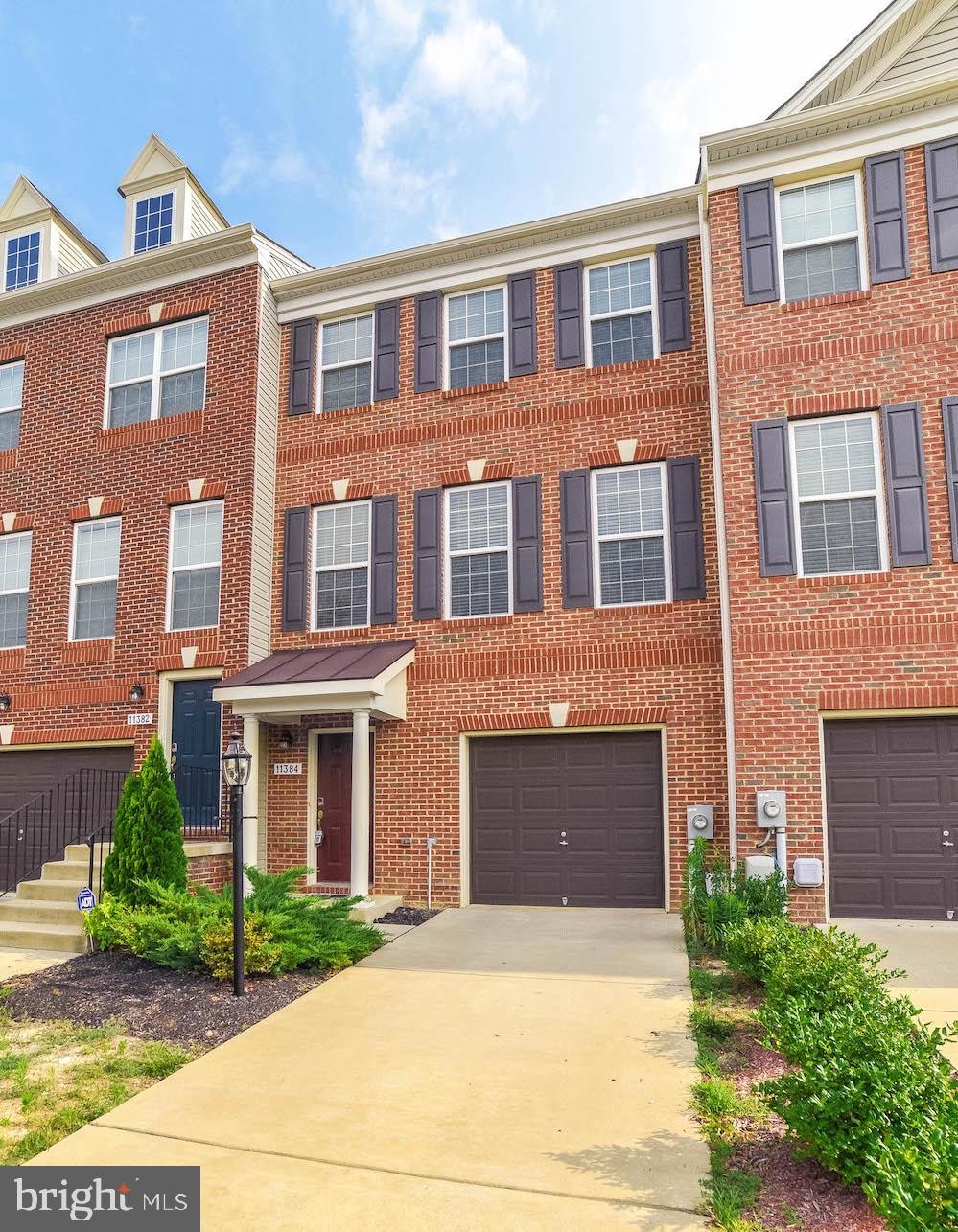 11384 Sandhurst Place, White Plains, MD 20695 - photo 1