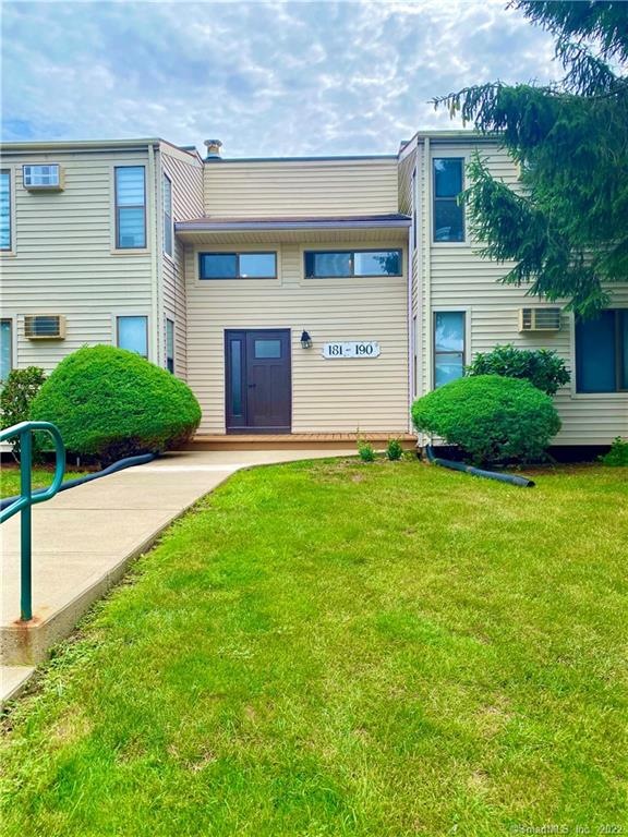 184 Woodland Dr, Cromwell, CT 06416 - photo 1