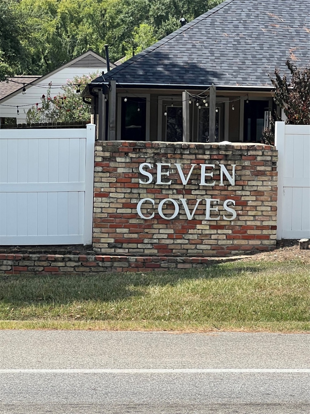 For Rent $1,700/month