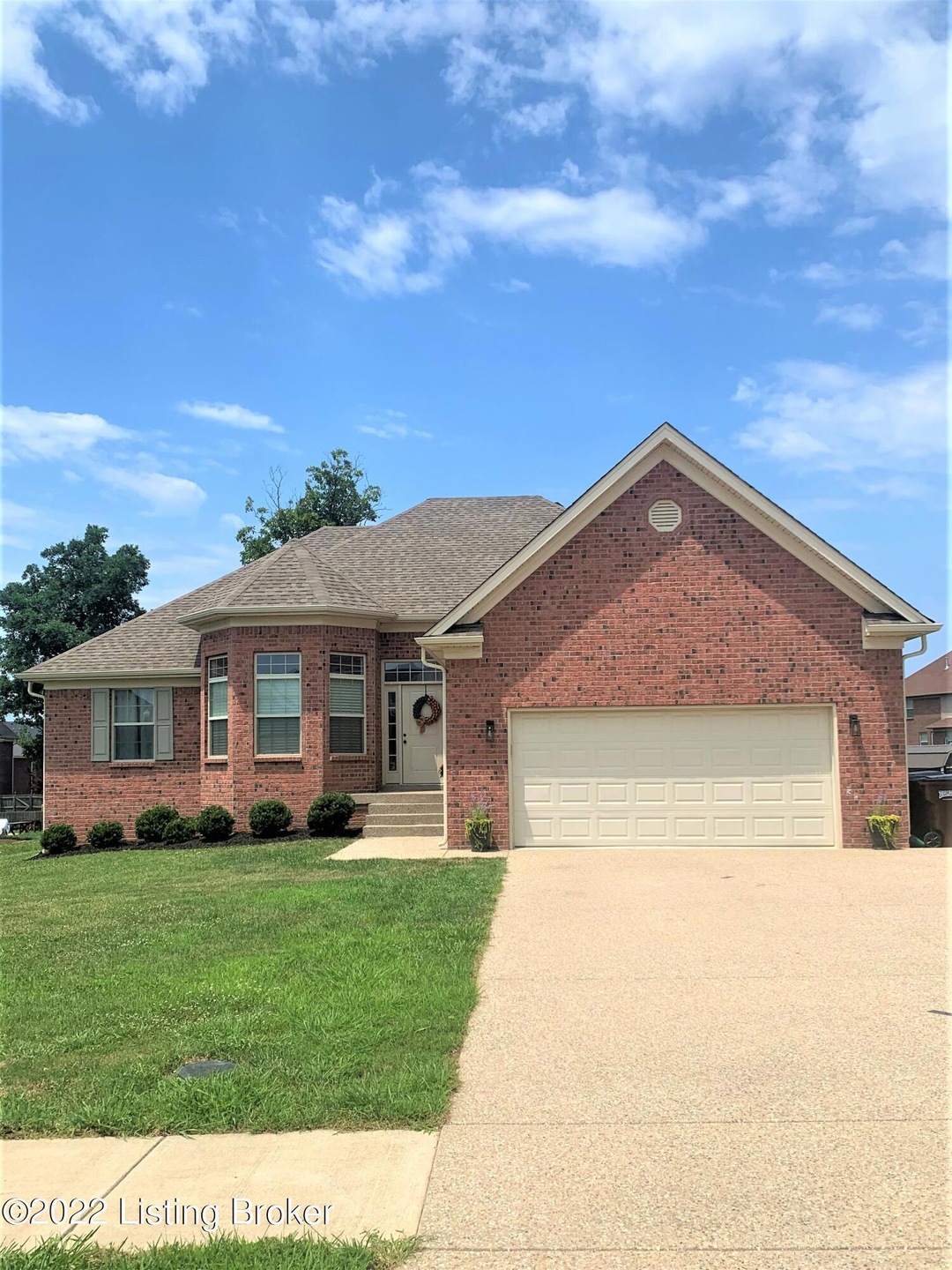 213 Autumn Way, Mount Washington, KY 40047 - photo 1