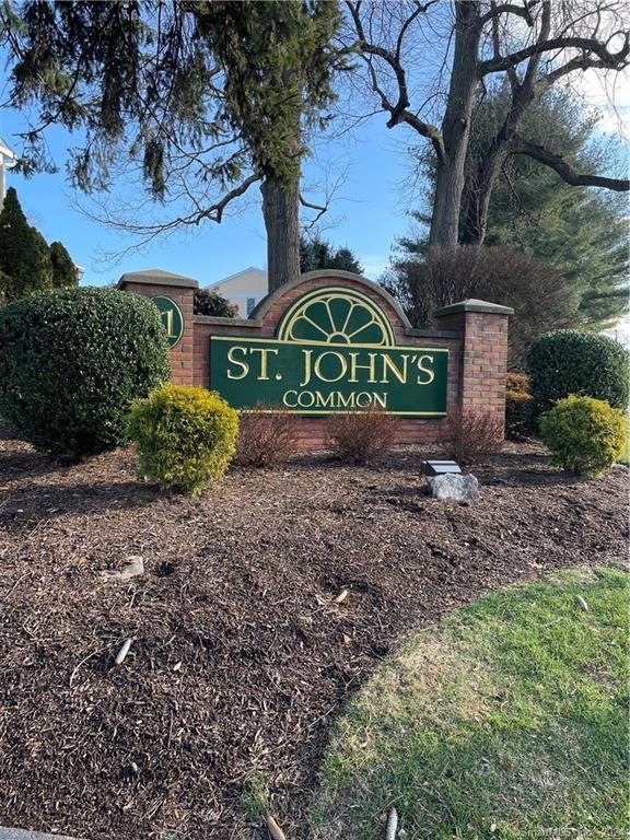 11 Saint John St unit D10, North Haven, CT 06473 - photo 1