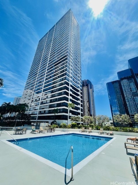 Royal Capitol Plaza from pool
