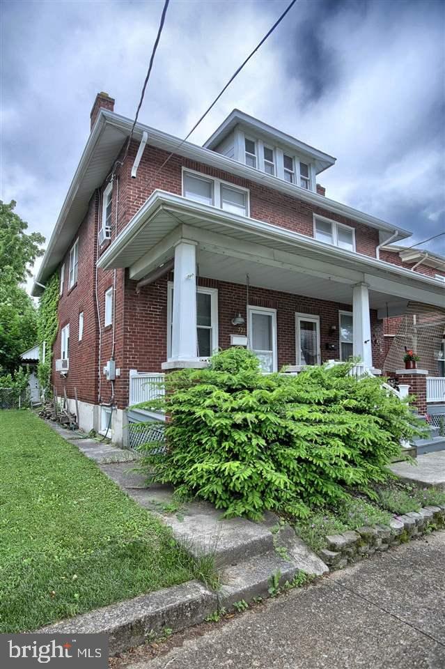522 Bosler Ave, Lemoyne, PA 17043 - photo 1