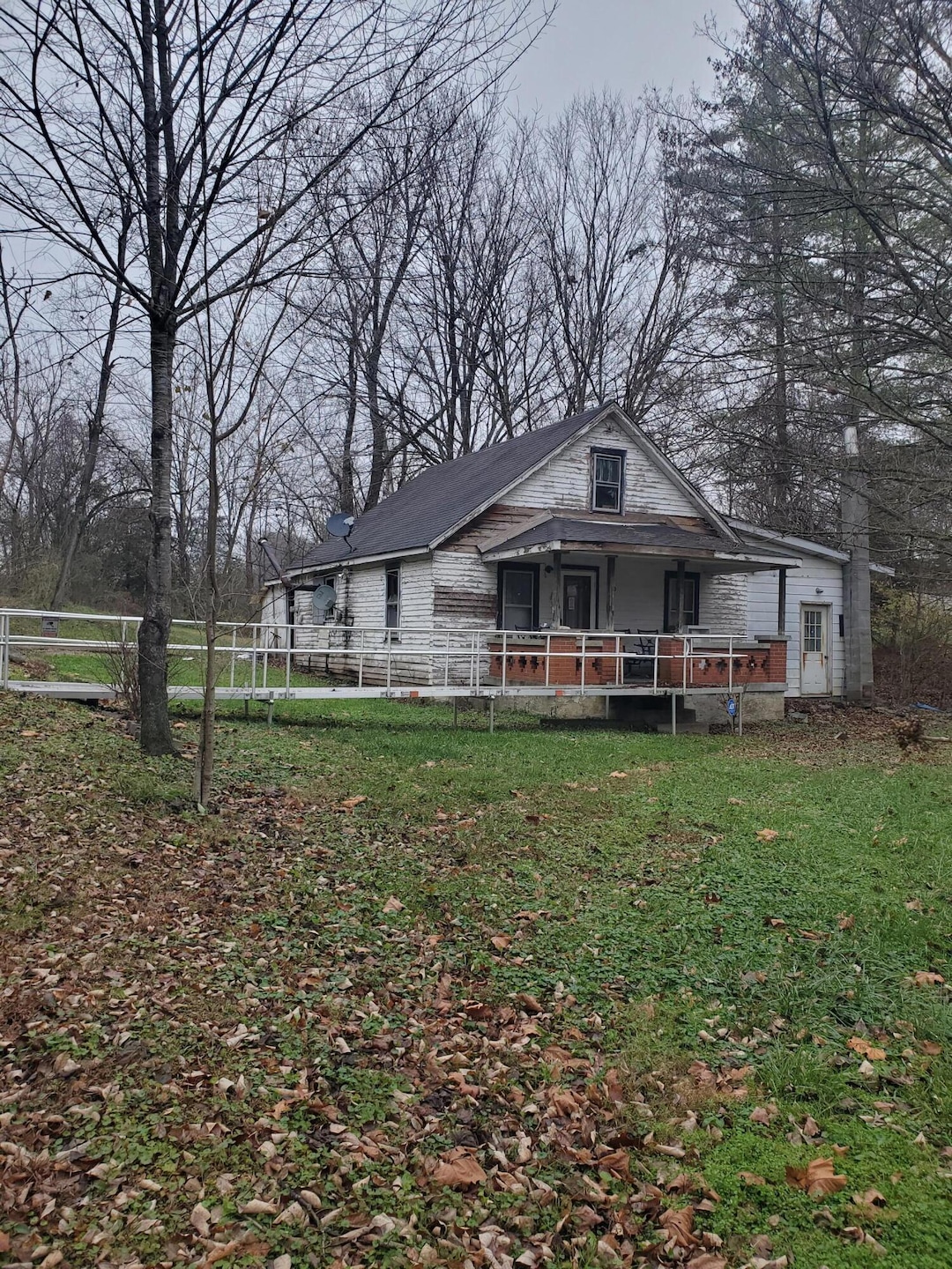 760 Kentucky 1674, Somerset, KY 42503 - photo 1
